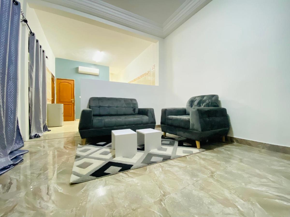 Residence El Hadji Dakar Luaran gambar