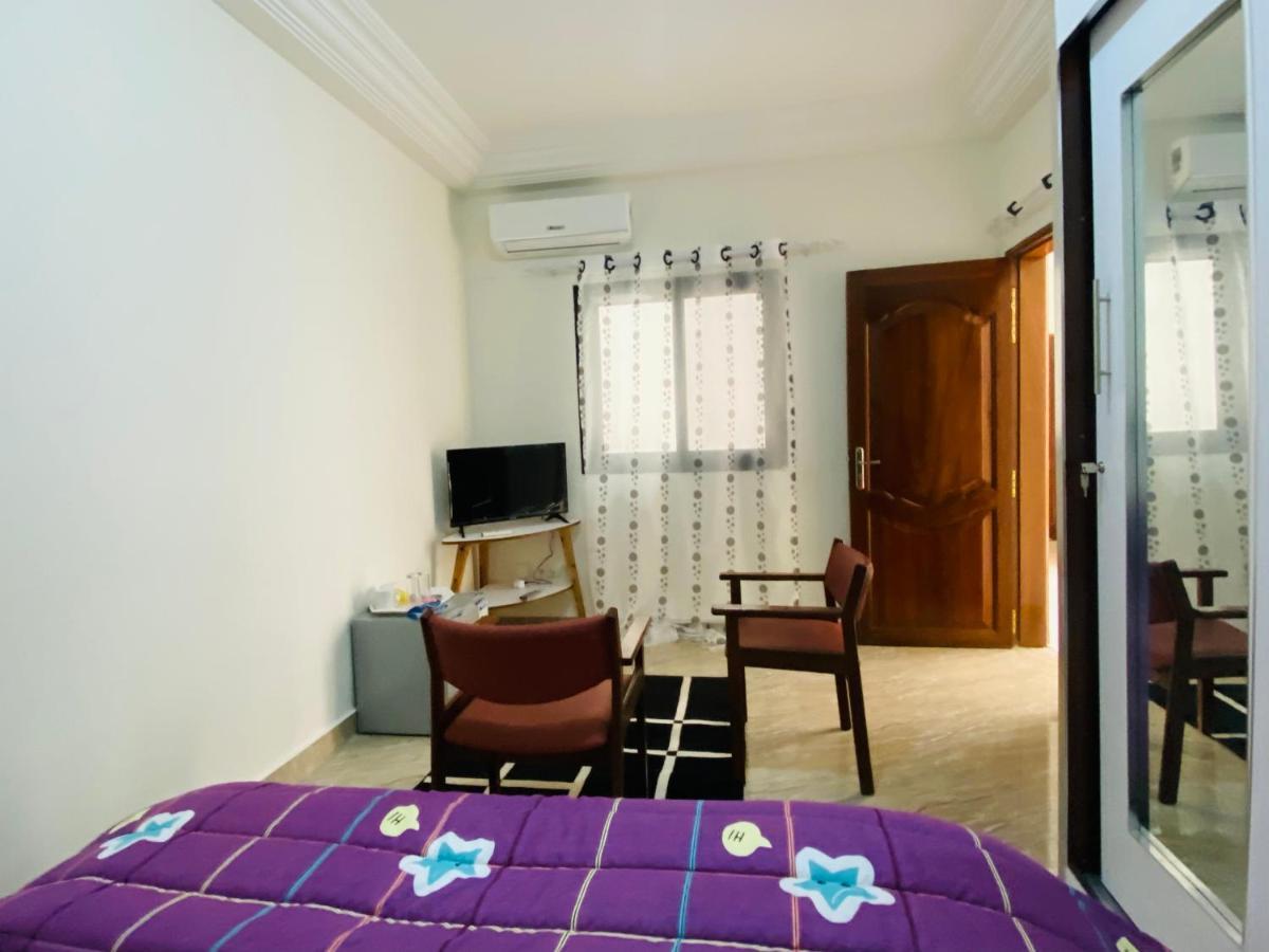 Residence El Hadji Dakar Luaran gambar