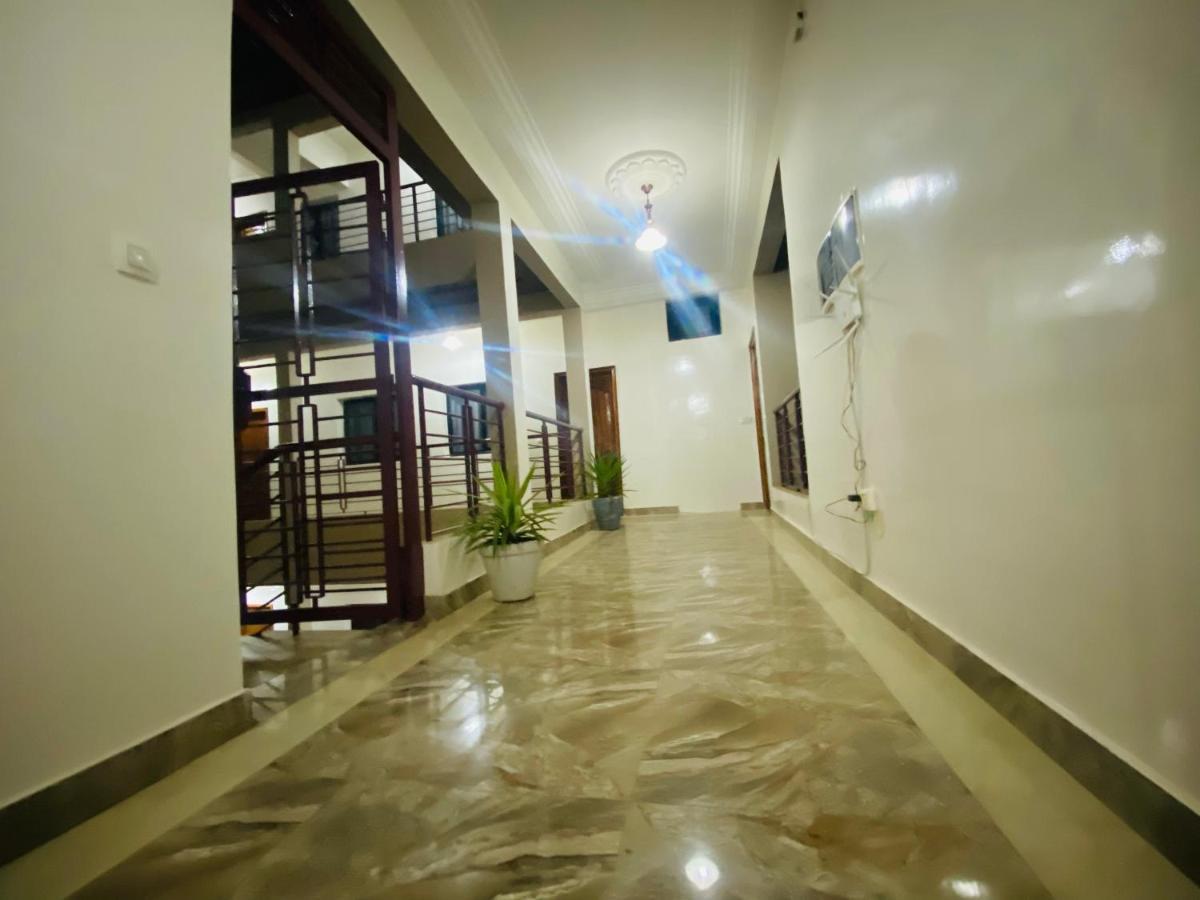 Residence El Hadji Dakar Luaran gambar