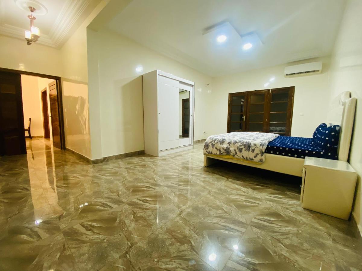 Residence El Hadji Dakar Luaran gambar