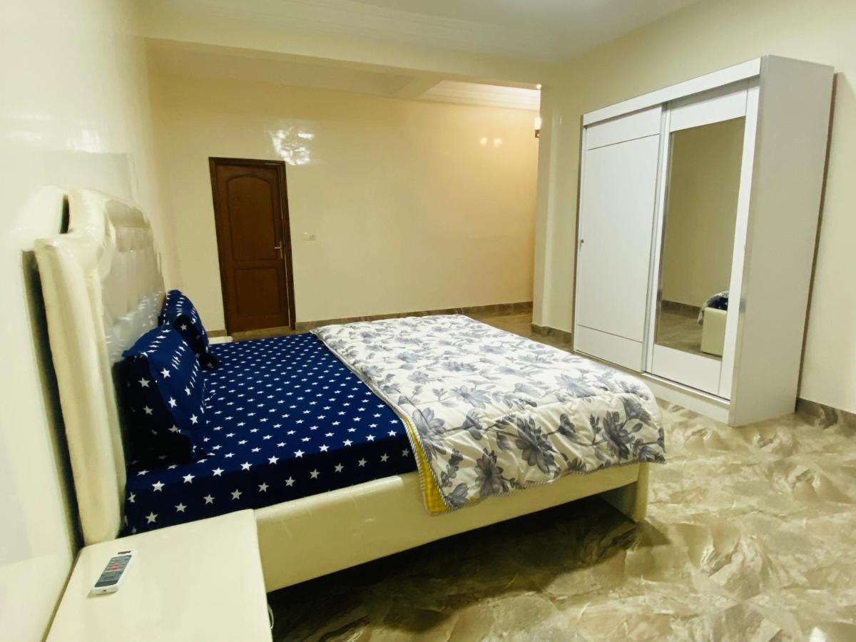 Residence El Hadji Dakar Luaran gambar